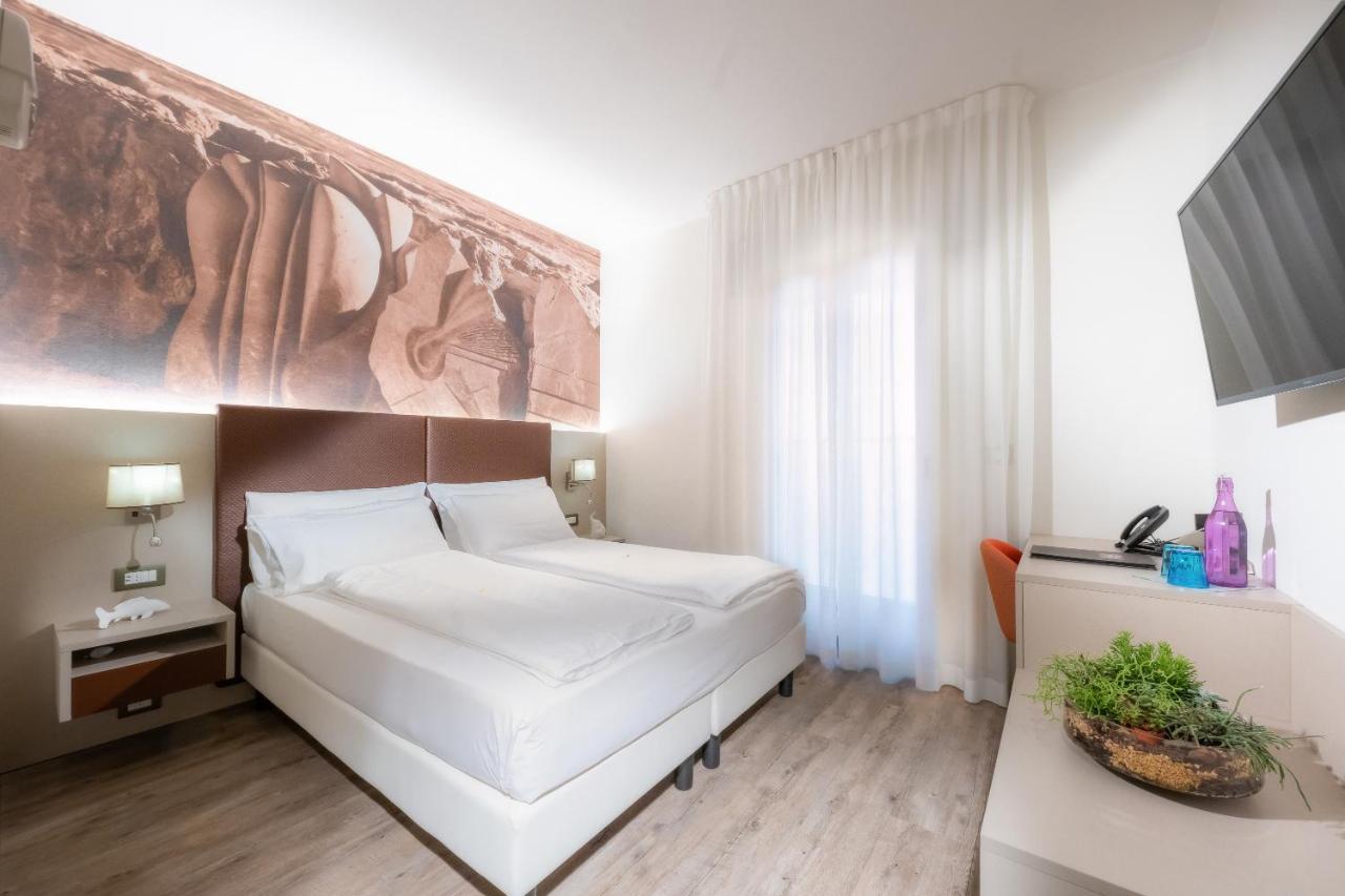 Hotel Casa Costiera Caorle Bagian luar foto